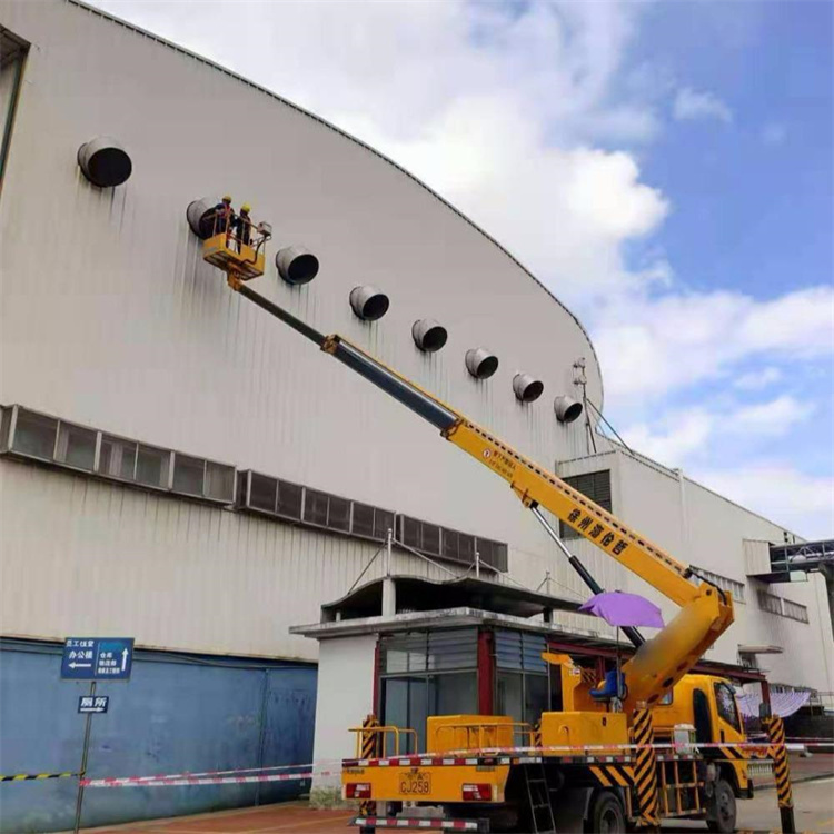 本号镇高空作业车出租服务：专业广告牌安装解决方案